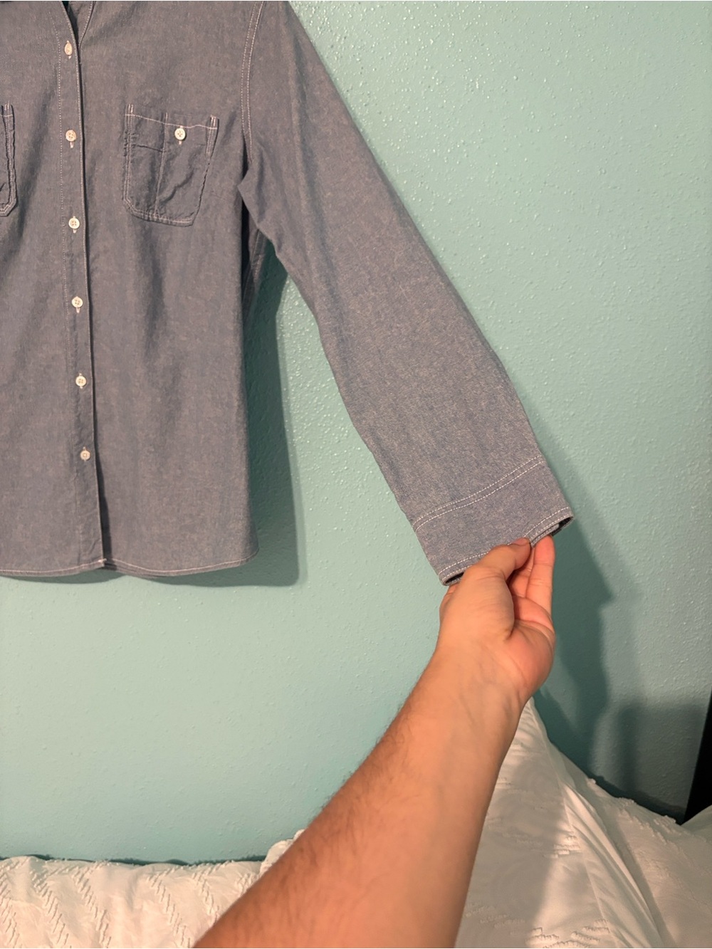J. McLaughlin chambray button up long sleeve casual classic shirt M office wear - Picture 6 of 8